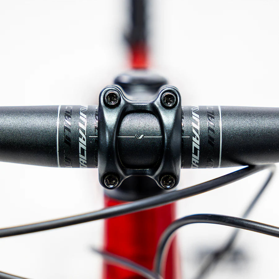Bicicleta Alubike MTB XTA 1.0 R29' roja